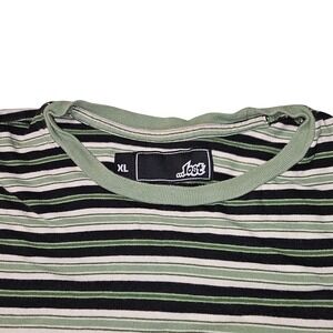 90s Style‎ Cropped Lost striped t-shirt XL green black white short sleeve YK2